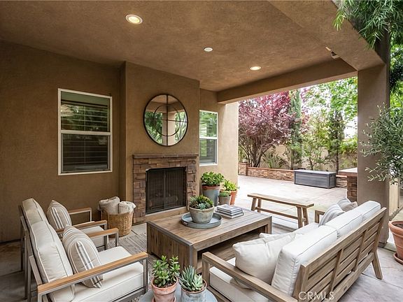 5th image of 31562 Shoregrass Ln