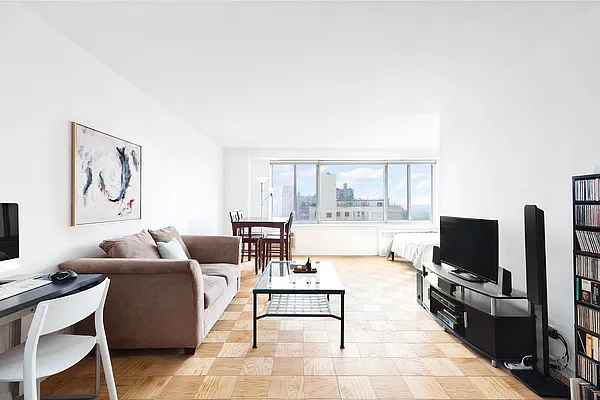 Rented by Compass | media 8