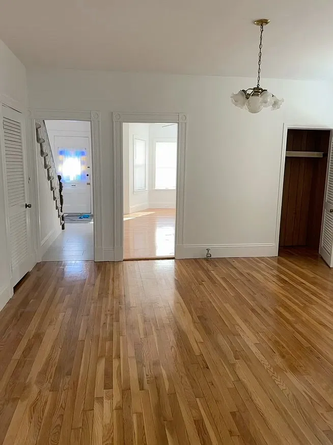 2 bed, $3,200 — Photo 2