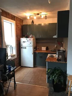 225 Gladstone Ave — Photo 142