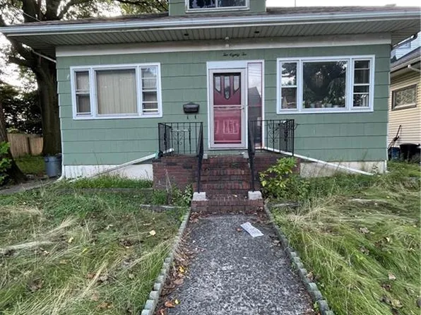 282 Wardwell Ave, Staten Island, NY 10314
