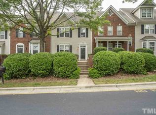 2734 Garden Knoll Ln, Raleigh, NC 27614