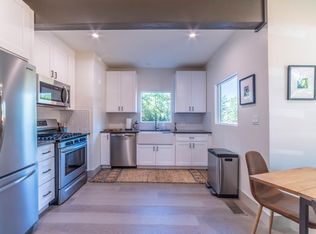 3007 E 14th 1/2 St #B, Austin, TX 78702