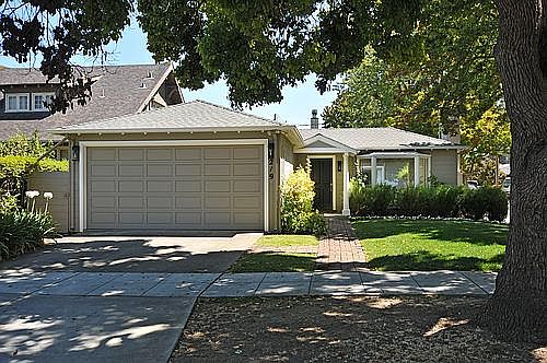 1st image of 219 Burlingame Ave