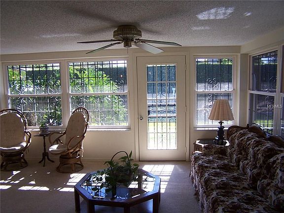 3rd image of 403 Lake Kathryn Cir
