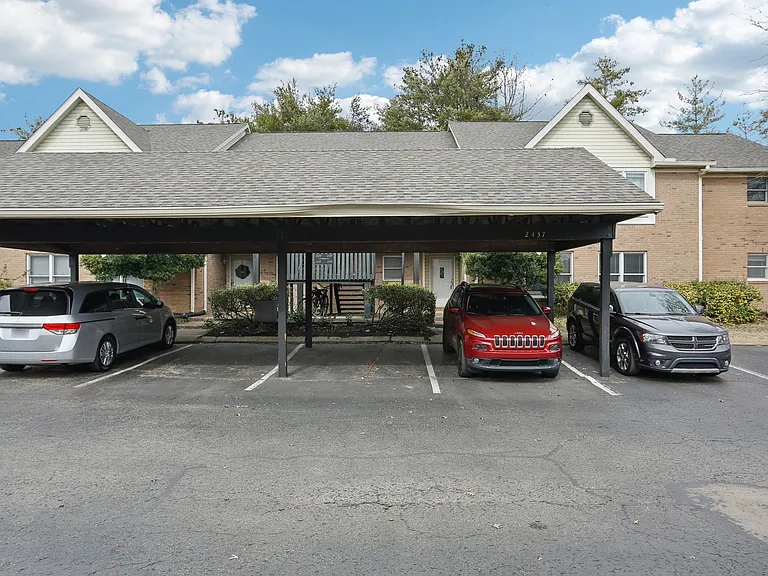 2429 Kennedy Ct — Photo 29