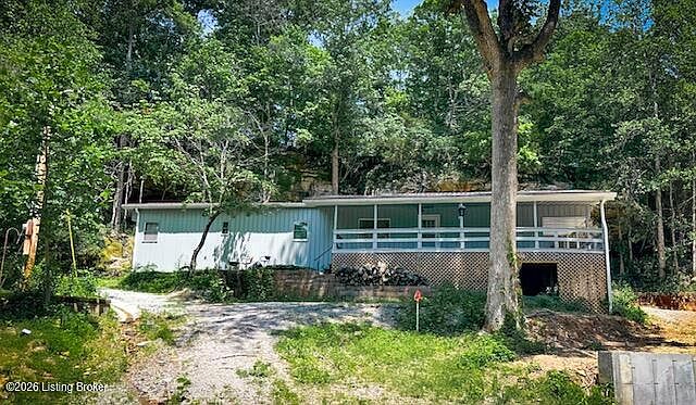 1st image of 2199 Eveleigh Rd