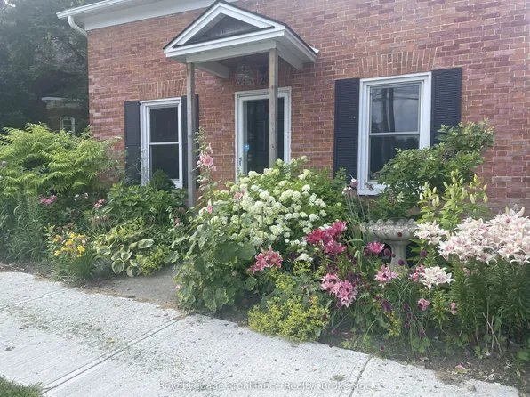 26 York St, Prince Edward County, ON K0K 2T0