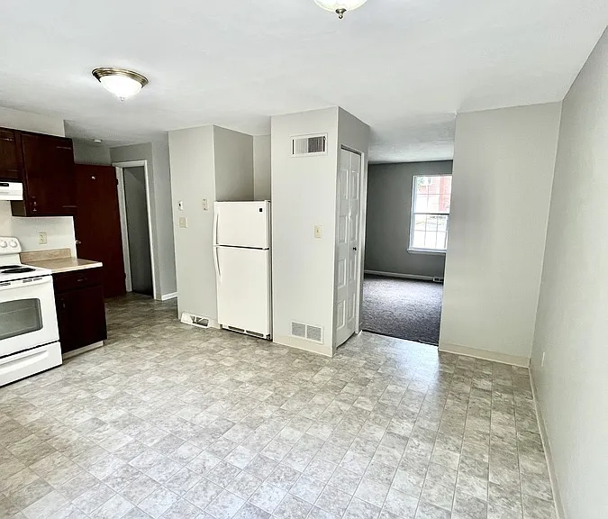 444 Tanglewood Ln — Photo 52