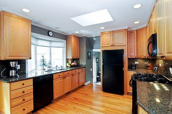 4th image of 312 N Norman Dr