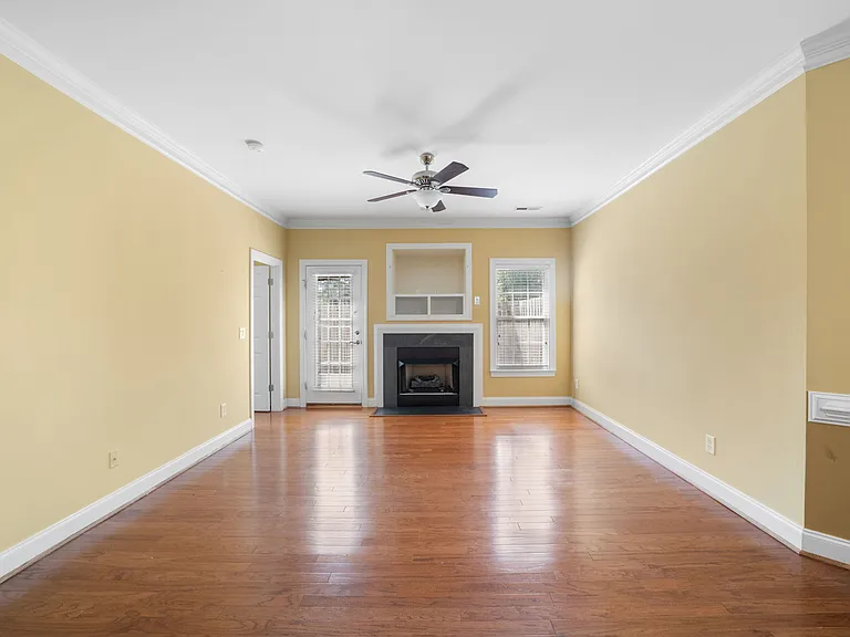 4488 Piedmont Trace Dr — Photo 9