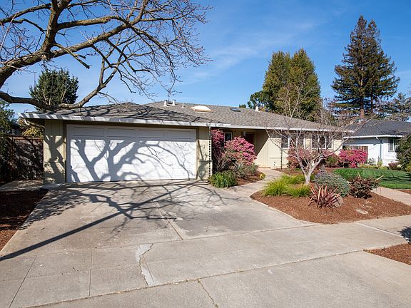 2nd image of 1561 Samedra St