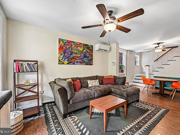 4th image of 1024 Union Ave