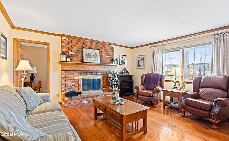3rd image of 11 Westchester Drive