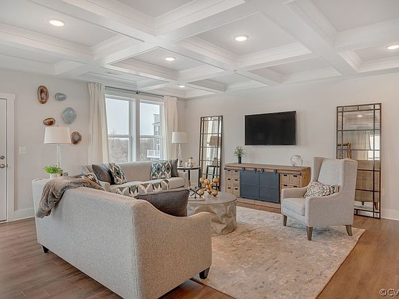 5th image of 2683 Saint Elias Dr