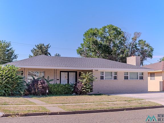 2nd image of 309 W Christopher Dr