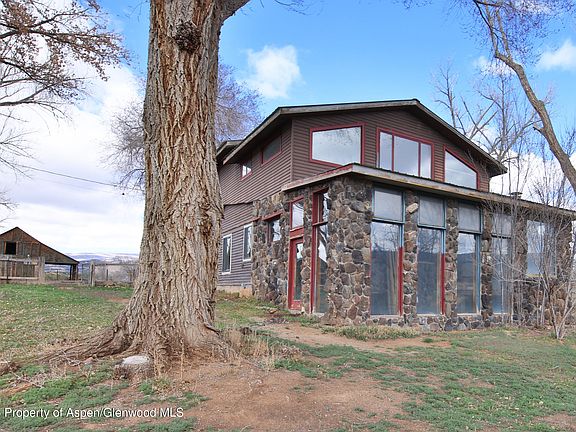 2nd image of 27459 Cedar Mesa Rd