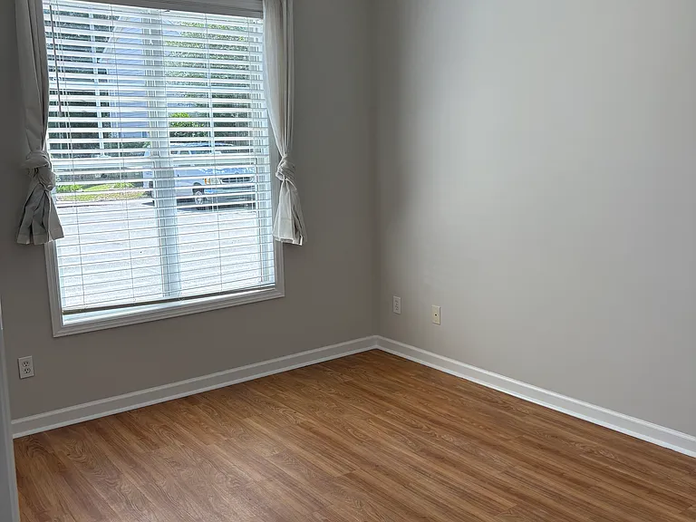 5617 Moss Vine Pl — Photo 8