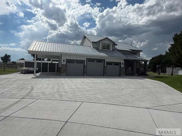 5517 Concord Cir, Idaho Falls, ID 83401