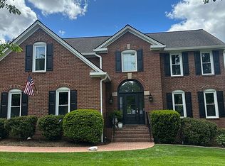 7958 Hollins Court Dr, Roanoke, VA 24019