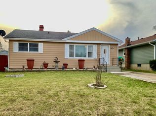 1026 Brentwood Dr, Round Lake Beach, IL 60073