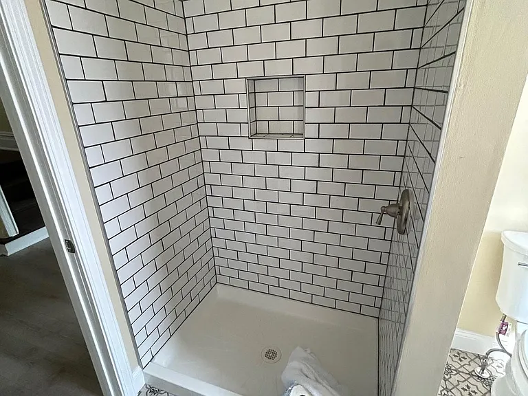 230 Morewood Ave #2 — Photo 6