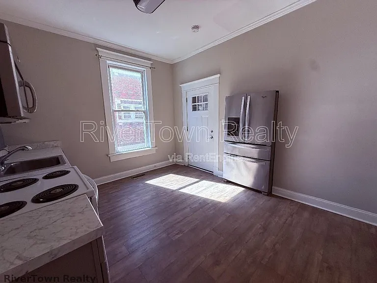 215 N Bellevue Blvd #1 — Photo 3