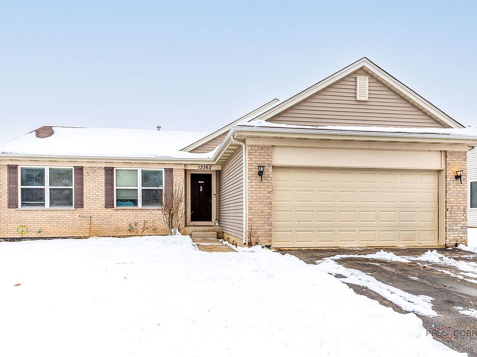 1st image of 13362 Piccaddilly Ct