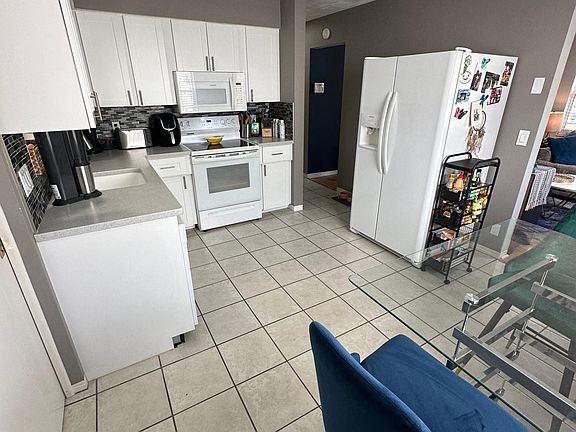 5th image of 4924 21st Ave N