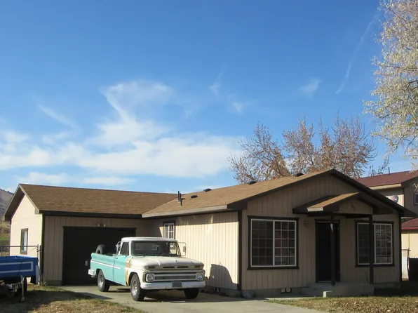 1975 18th St, Baker City, OR 97814