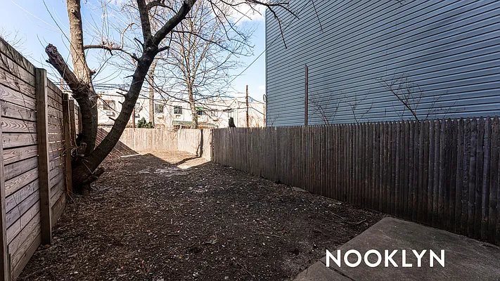 Rented by Nooklyn NYC LLC | media 9