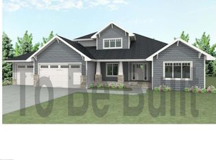 1300 E Shore Dr, Detroit Lakes, MN 56501