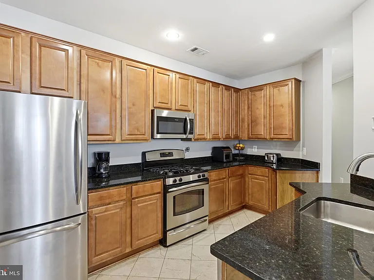 12000 Market St #148 — Photo 11