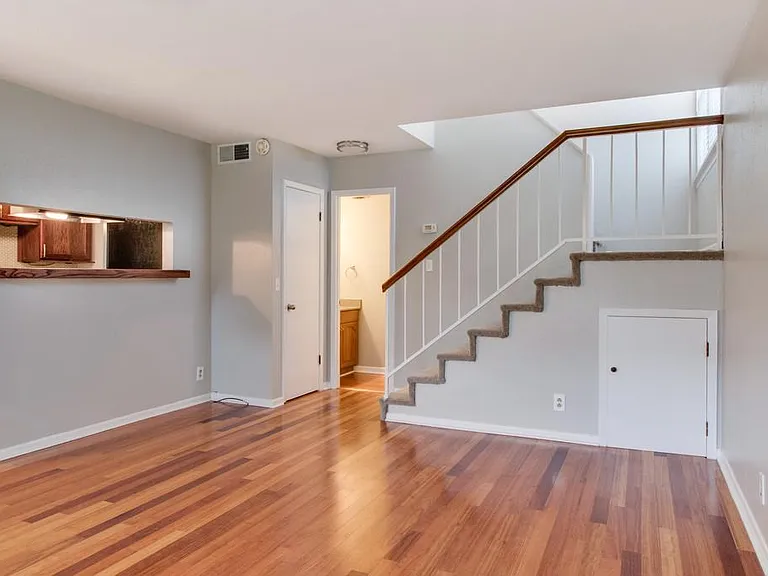 810 Bellevue Rd #218 — Photo 11