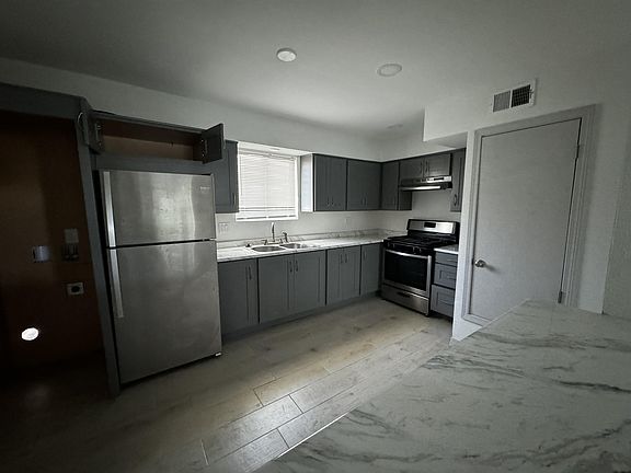 4th image of 8963 Norton St APT 6