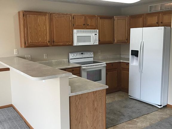 2nd image of 8808 Sicily Ln