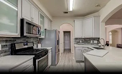 6439 W Linpar Ct — Photo 8
