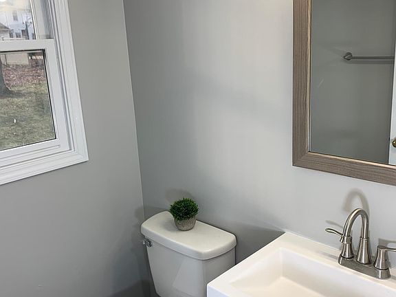 3rd image of 2970 Mathers Way
