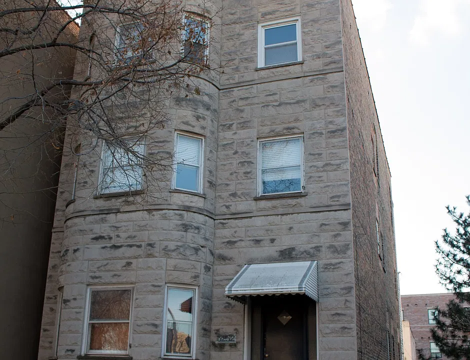3252 S Princeton Ave #3
