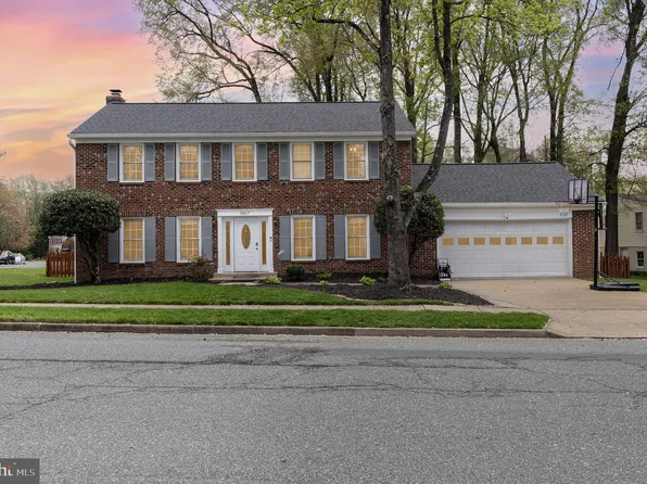 3817 Dalebrook Dr, Dumfries, VA 22025