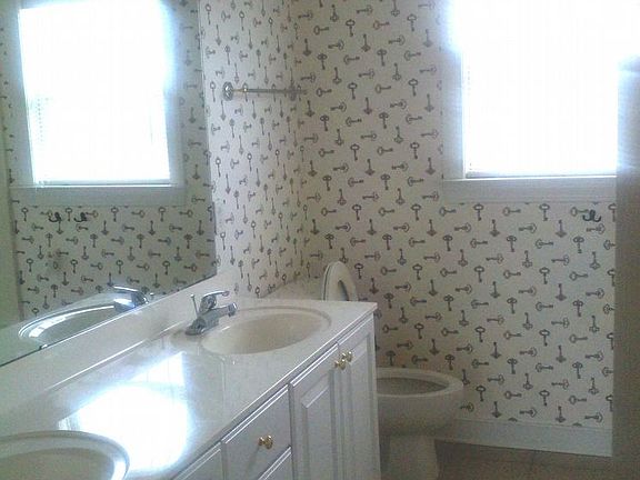 3rd image of 111A Kevin Cir