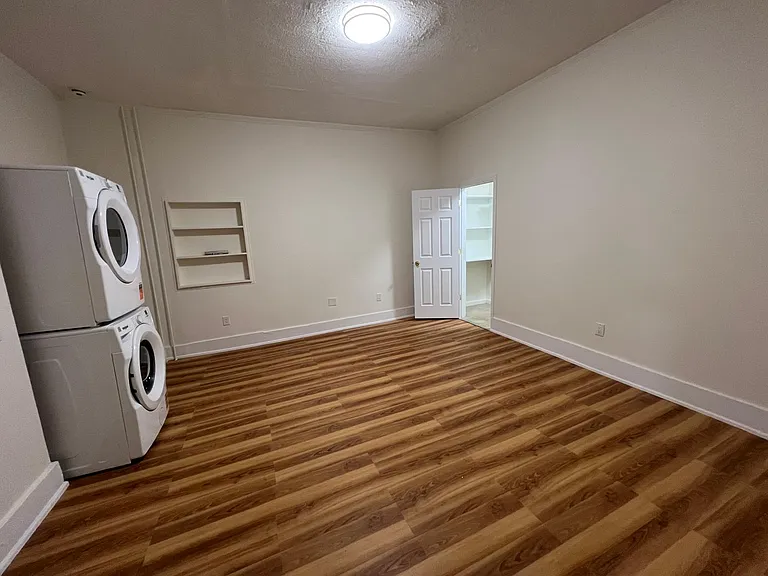 78C Bayville Ave #78-C — Photo 4