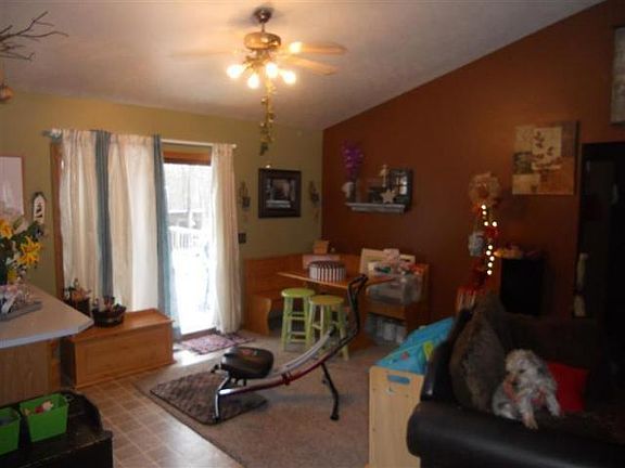 4th image of 2927 E 20th St