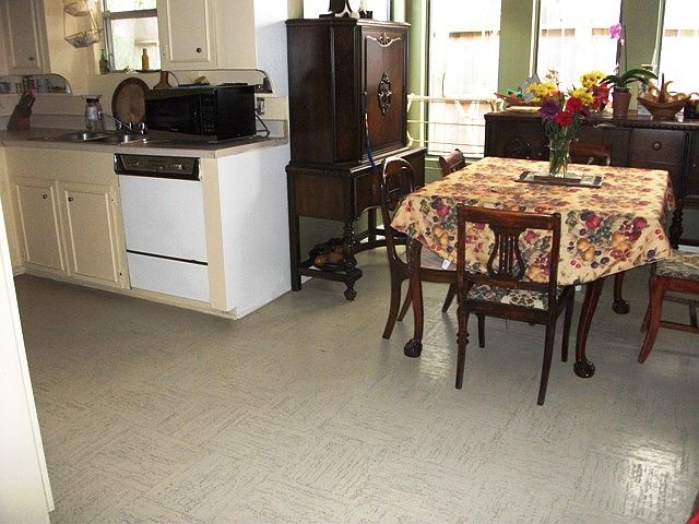 2nd image of 4227 Case St