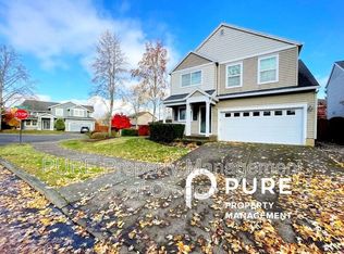2600 NE 10th Ave, Hillsboro, OR 97124