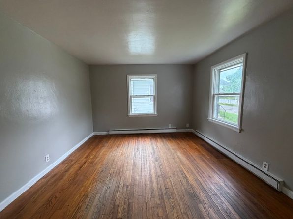 1141 Fremont St
