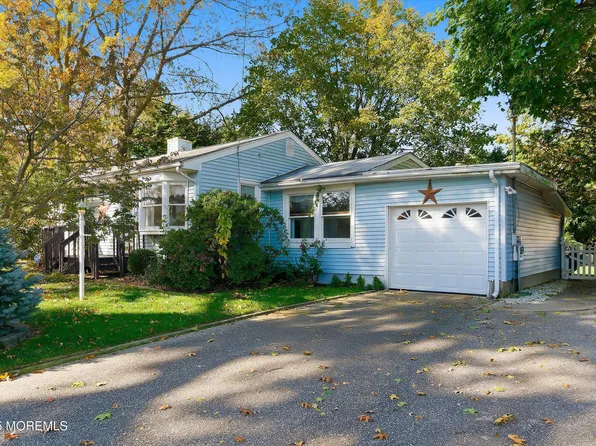 308 Seaman Avenue, Beachwood, NJ 08722