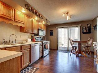 6633 Oak Ridge Ln, Quincy, IL 62305