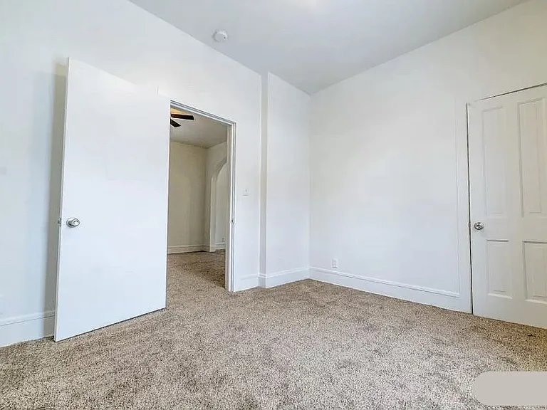 813 Cherry St #B — Photo 5