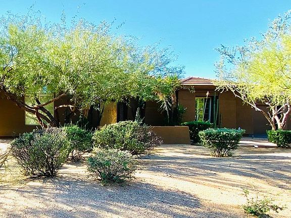 3rd image of 9511 E Chino Dr